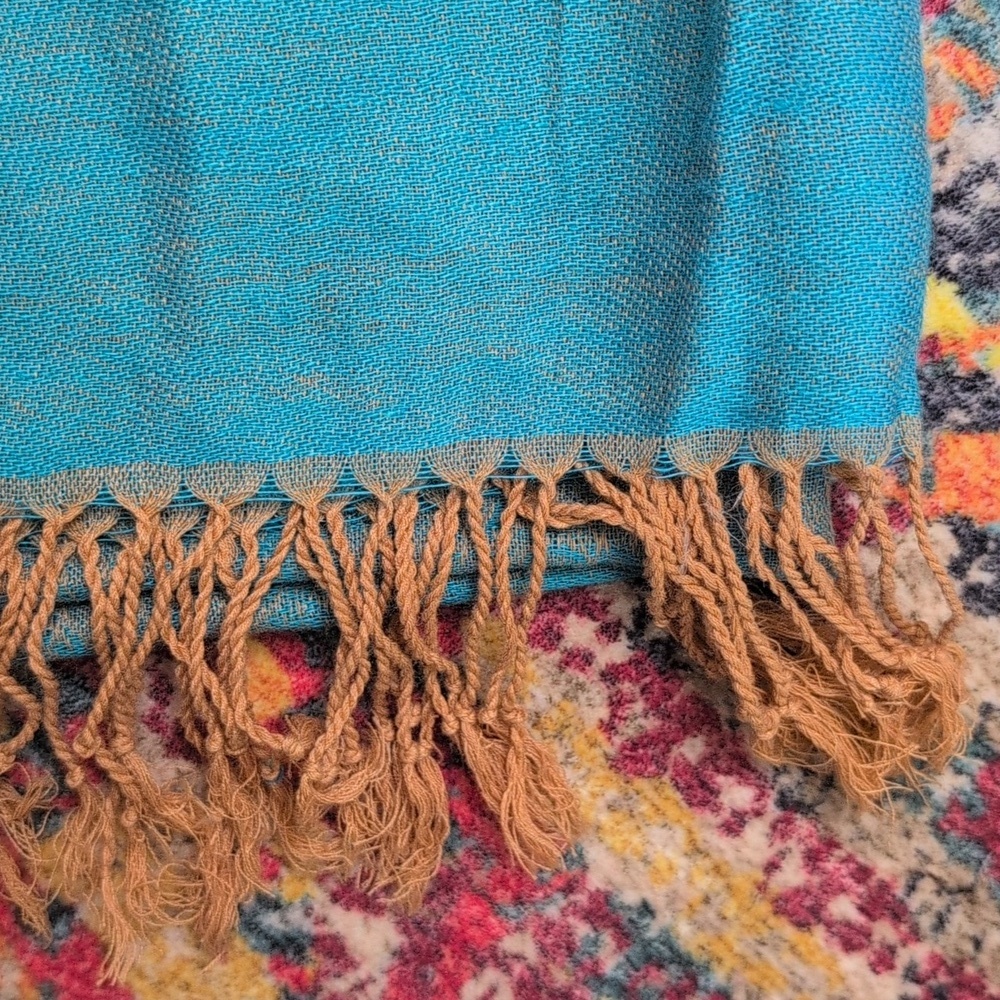 NWOT Indian paisely scarf / wrap / stole turquoise and tan - Picture 3 of 4